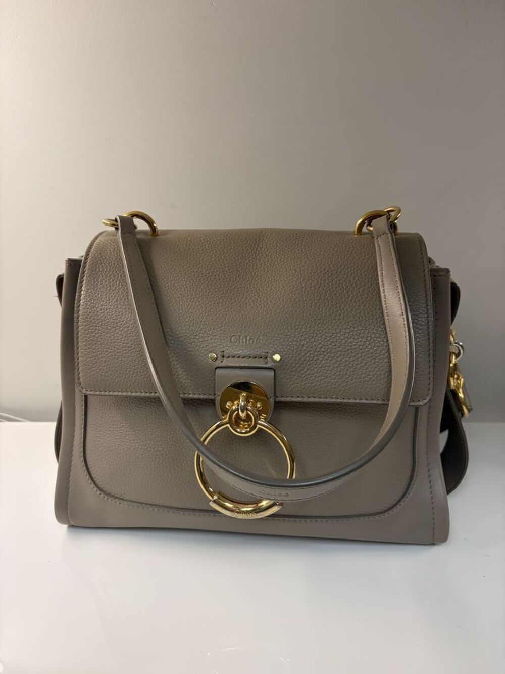 Chloé Tess Small Gray Leather Day Bag